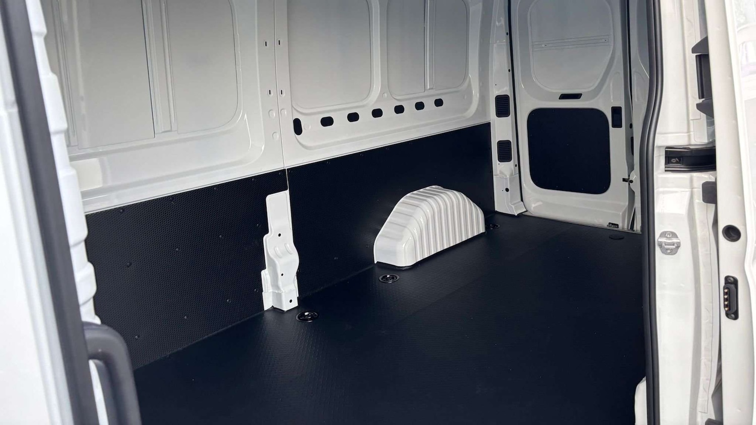 Used Maxus Deliver 9 for sale - 77860856: Photo 26