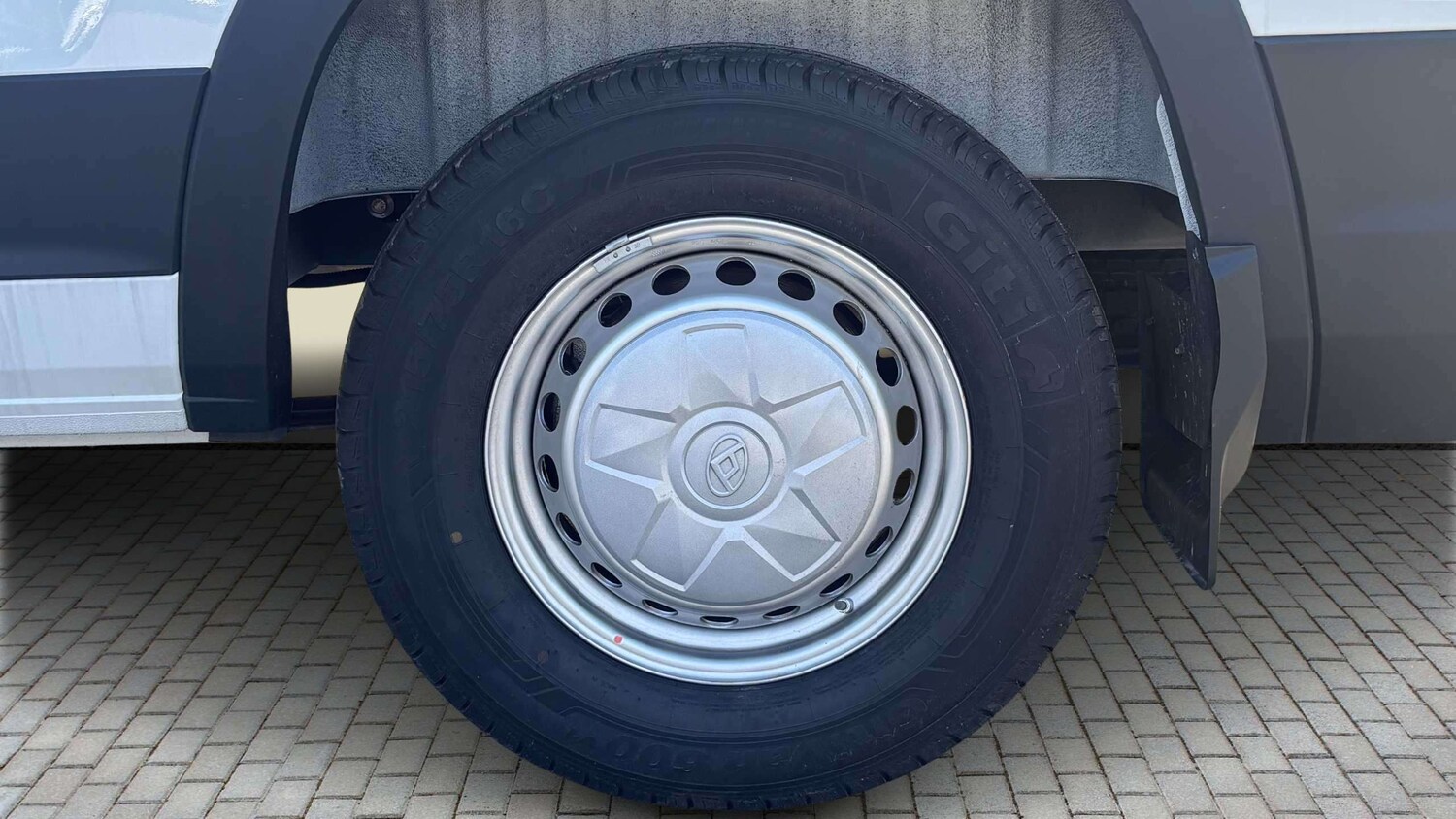 Used Maxus Deliver 9 for sale - 77860856: Photo 32