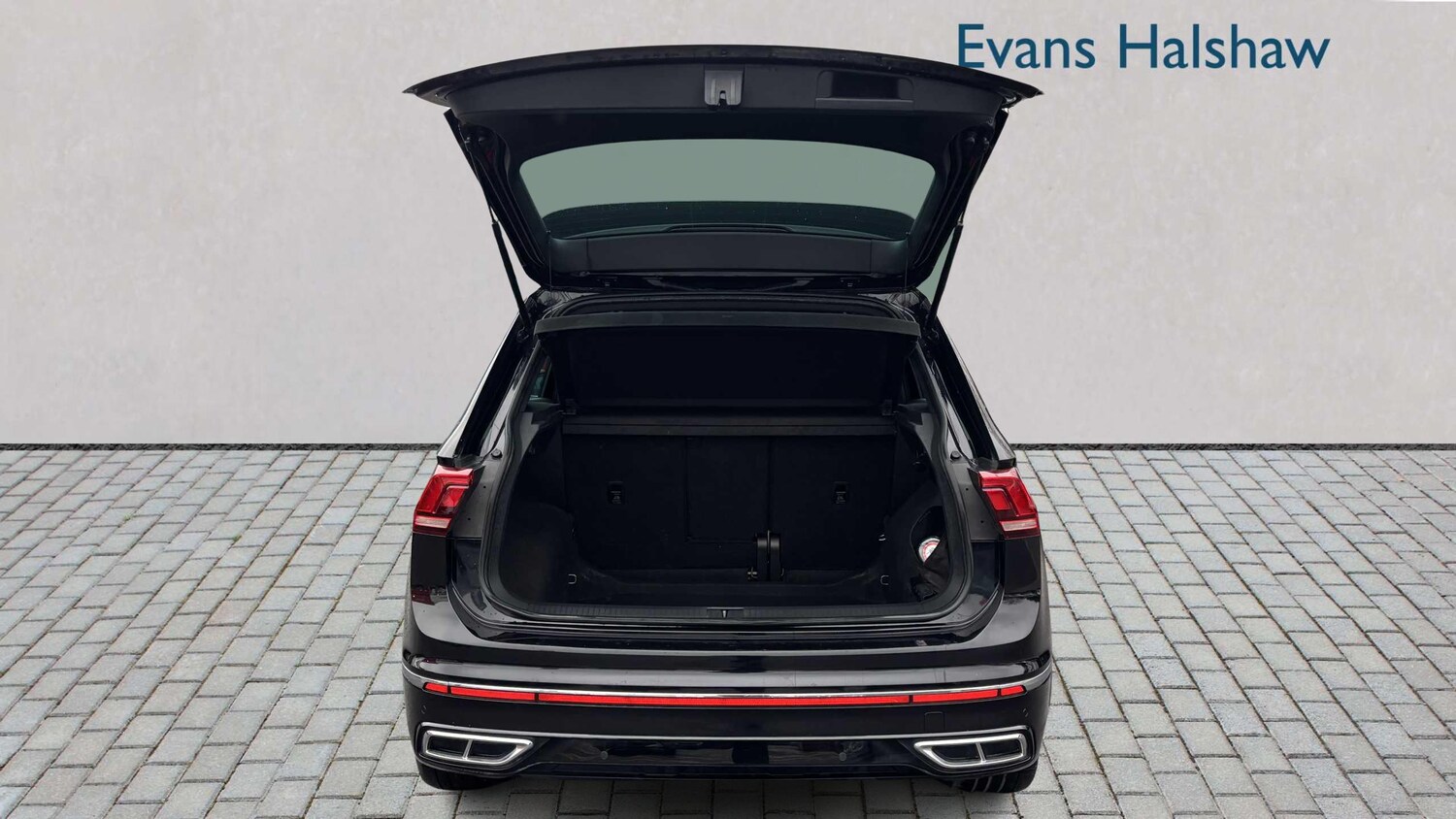 Used Volkswagen Tiguan for sale - 77861112: Photo 10