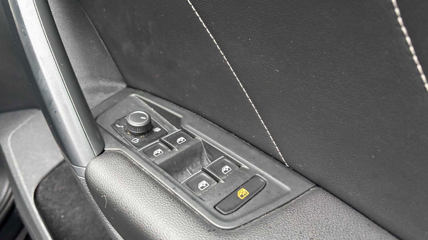 Used Volkswagen Tiguan for sale - 77861112: Photo 14