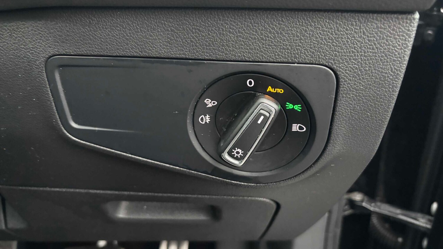 Used Volkswagen Tiguan for sale - 77861112: Photo 15