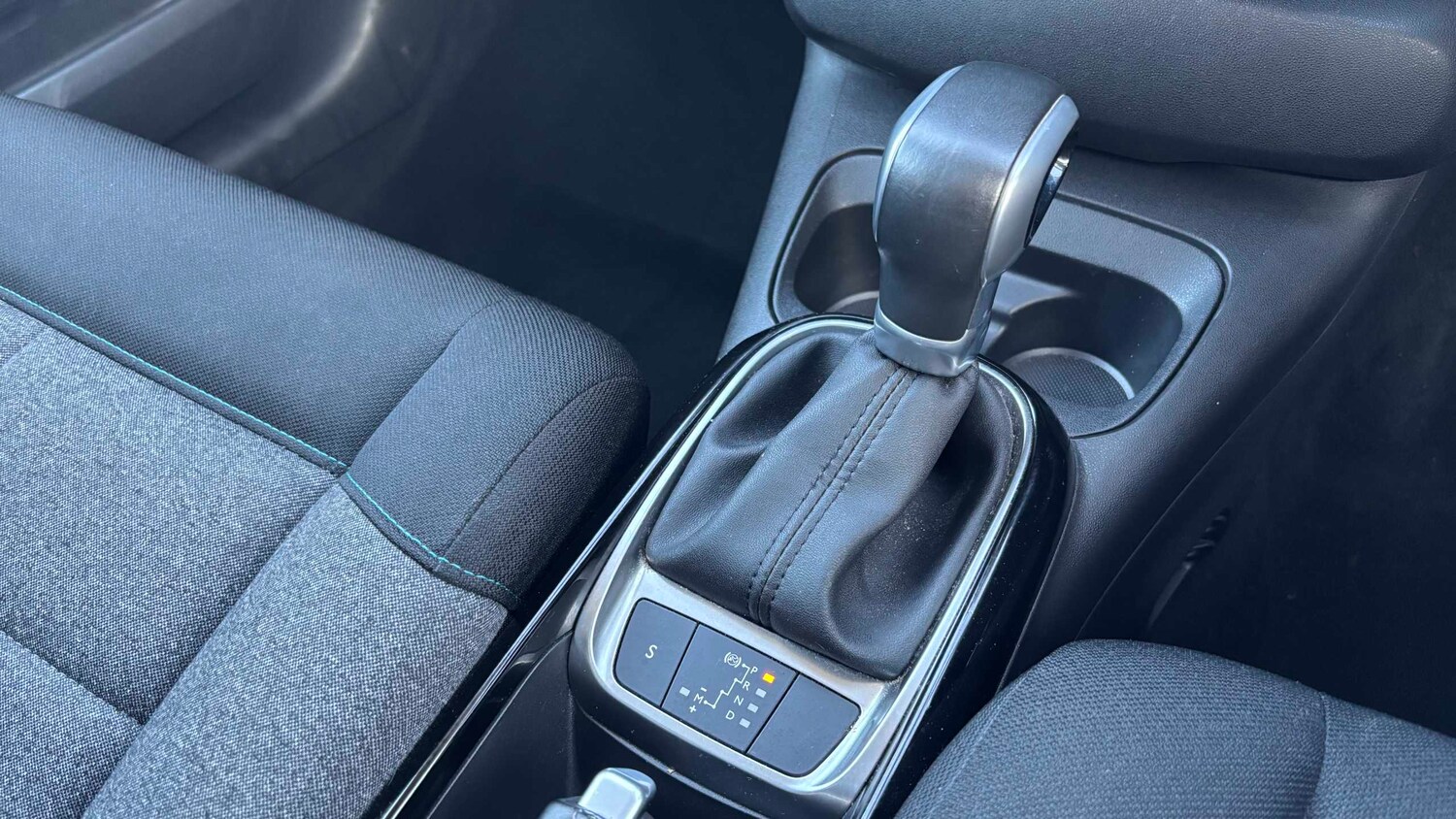 Used Suzuki Ignis for sale - 77859042: Photo 23