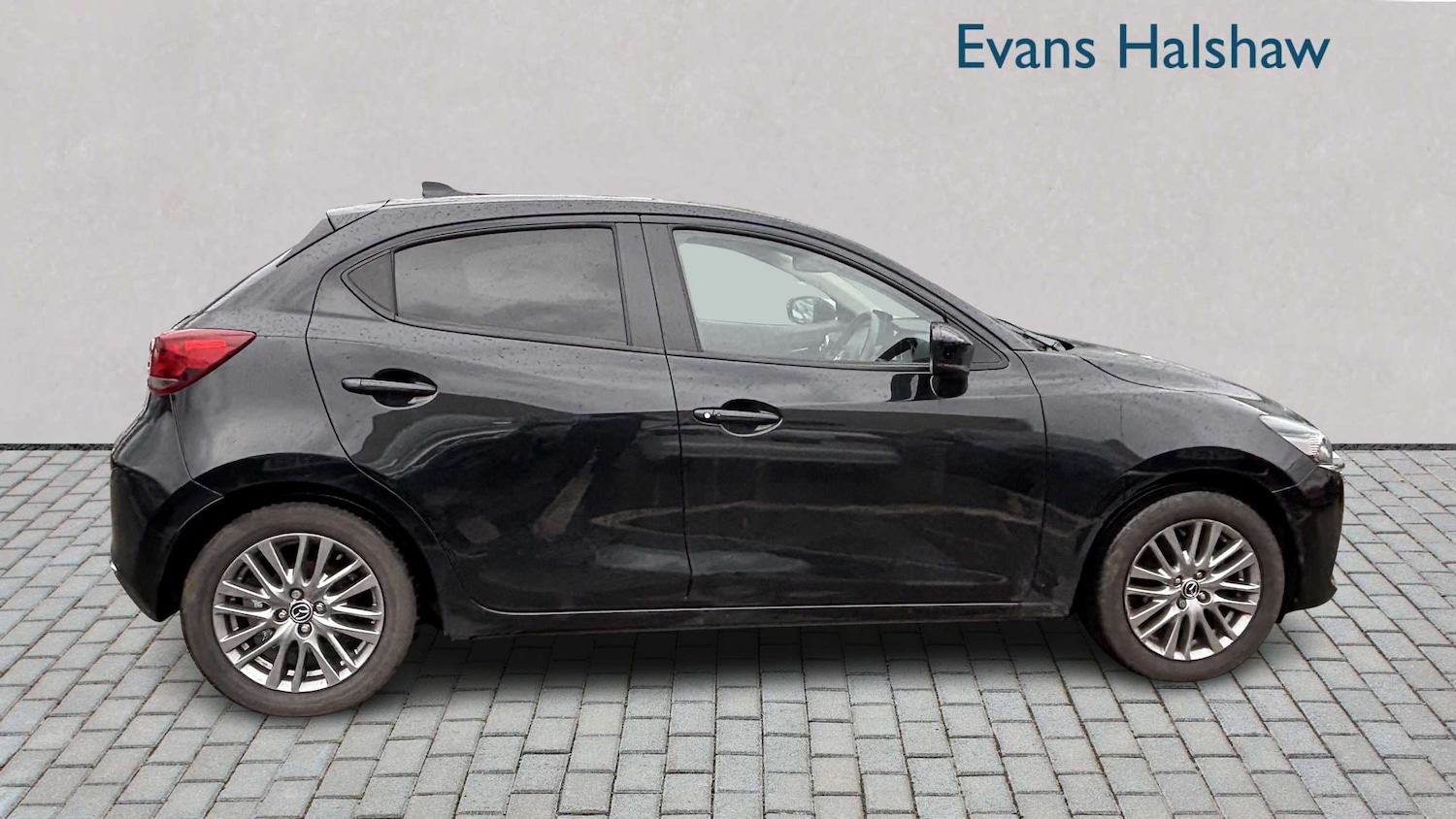 Used Mazda Mazda2 for sale - 77858596: Photo 3