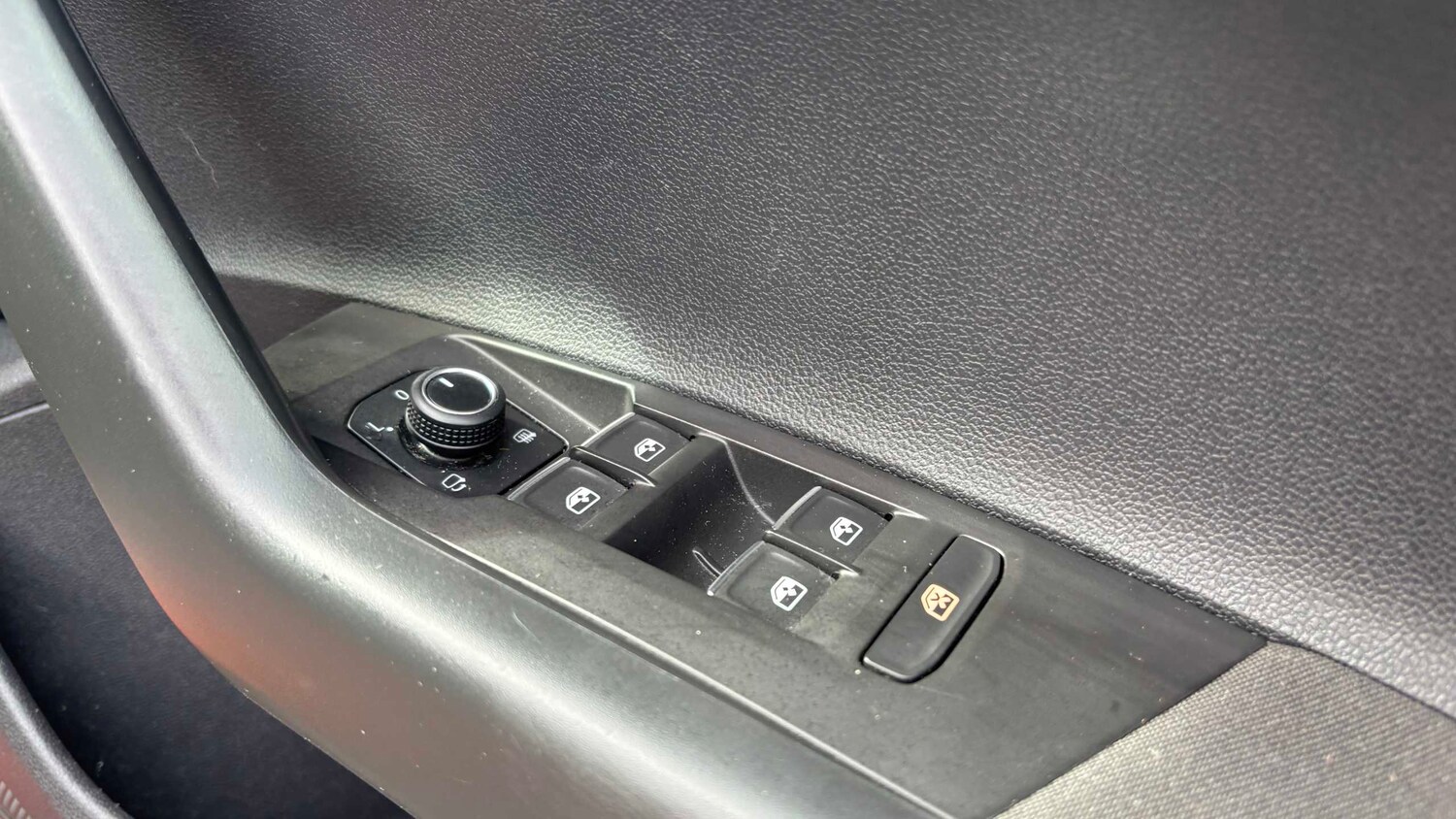 Used Volkswagen Polo 2019 for sale - 77859683: Photo 13