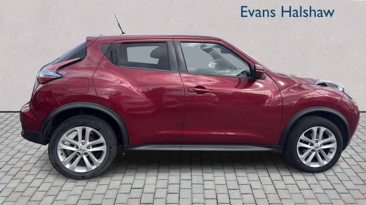 Used Nissan Juke for sale - 77857683: Photo 2