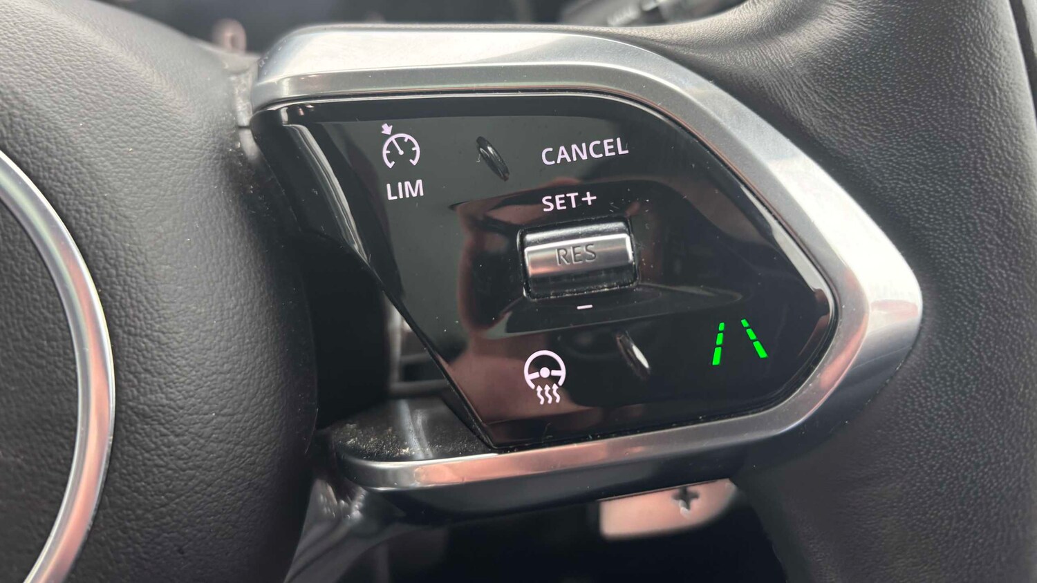 Used Jaguar F-Pace 2022 for sale - 77859582: Photo 19