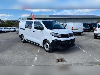Vauxhall Vivaro feature image
