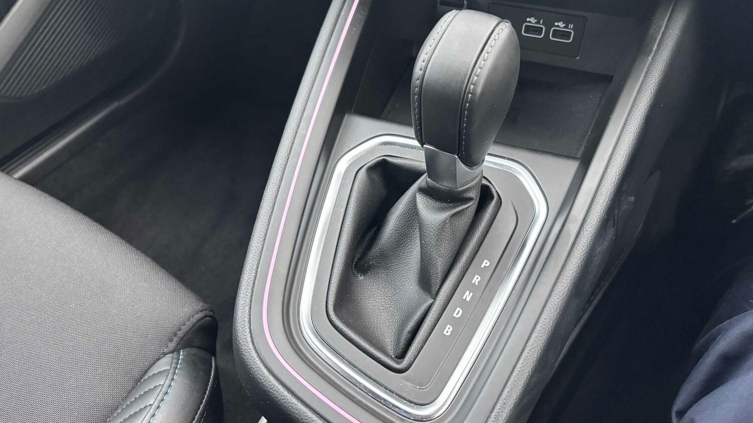 Used Renault Clio for sale - 77860095: Photo 23