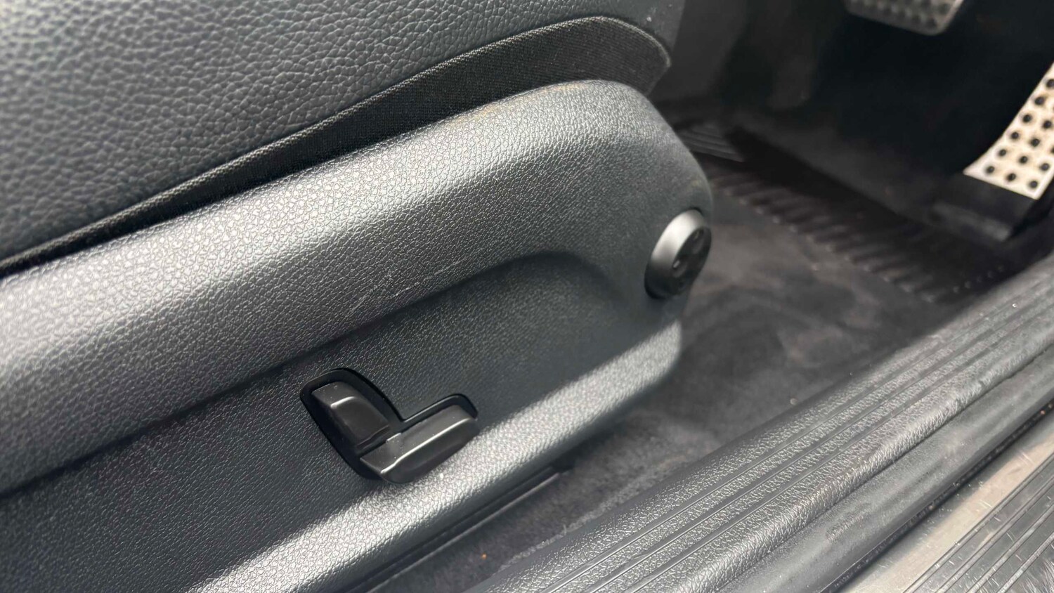 Used Mercedes-Benz C Class for sale - 77858706: Photo 11