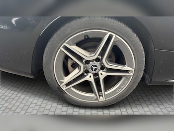 Used Mercedes-Benz C Class 2019 for sale - 77858706: Photo