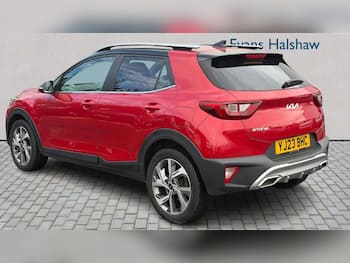 Used Kia Stonic 2023 for sale - 79811212: Photo
