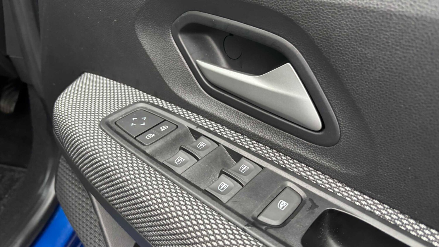 Used Dacia Sandero for sale - 77861163: Photo 12