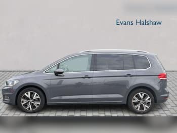 Used Volkswagen Touran 2024 for sale - 79678665: Photo