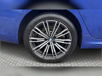 Used BMW 3 Series 2019 for sale - 77856854: Photo