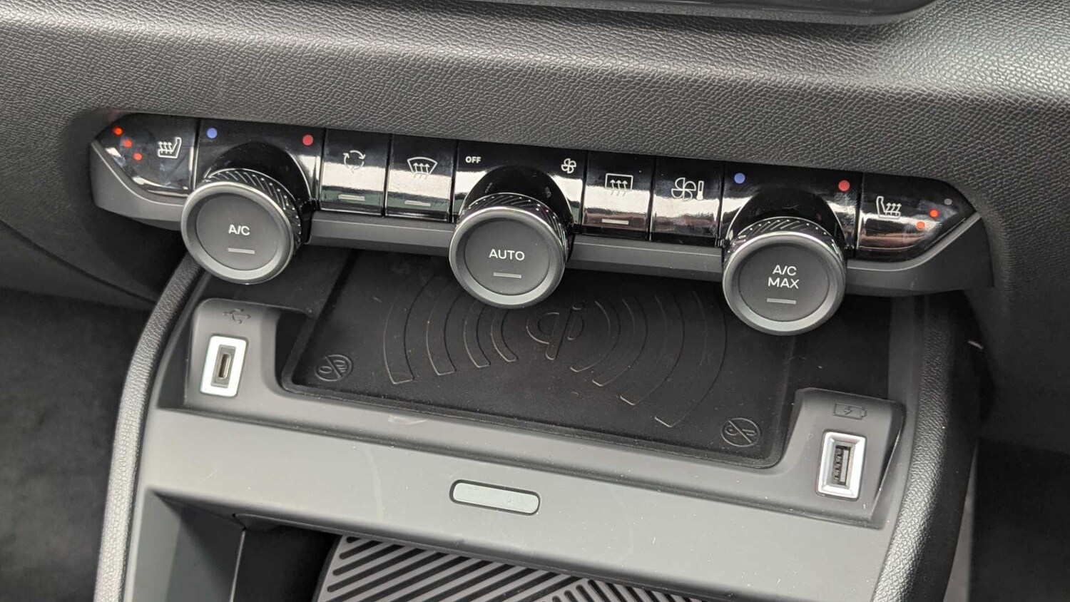 Used Citroen C4 2025 for sale - 77857276: Photo 31