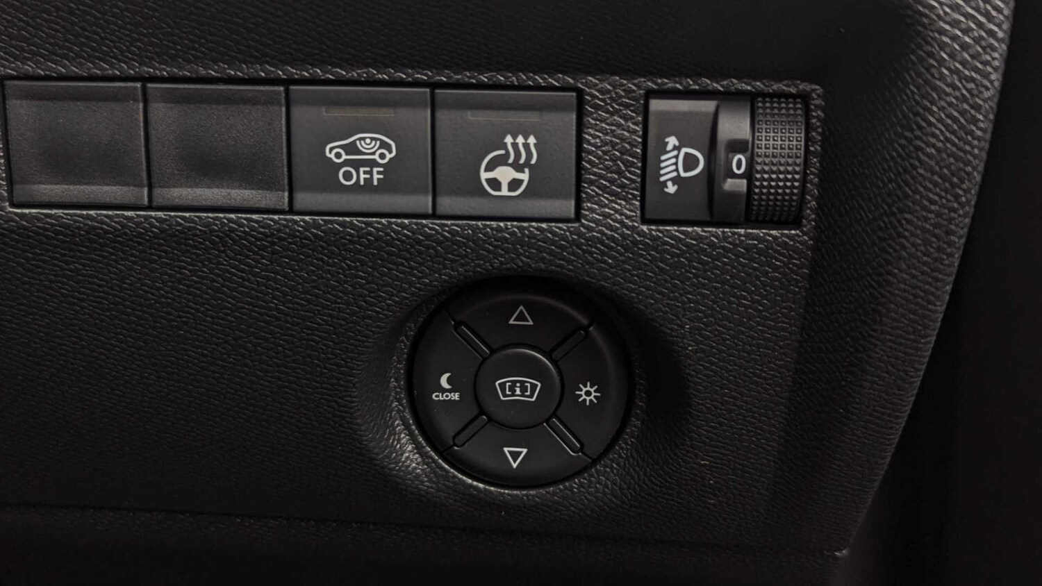 Used Citroen C4 2025 for sale - 77857276: Photo 32