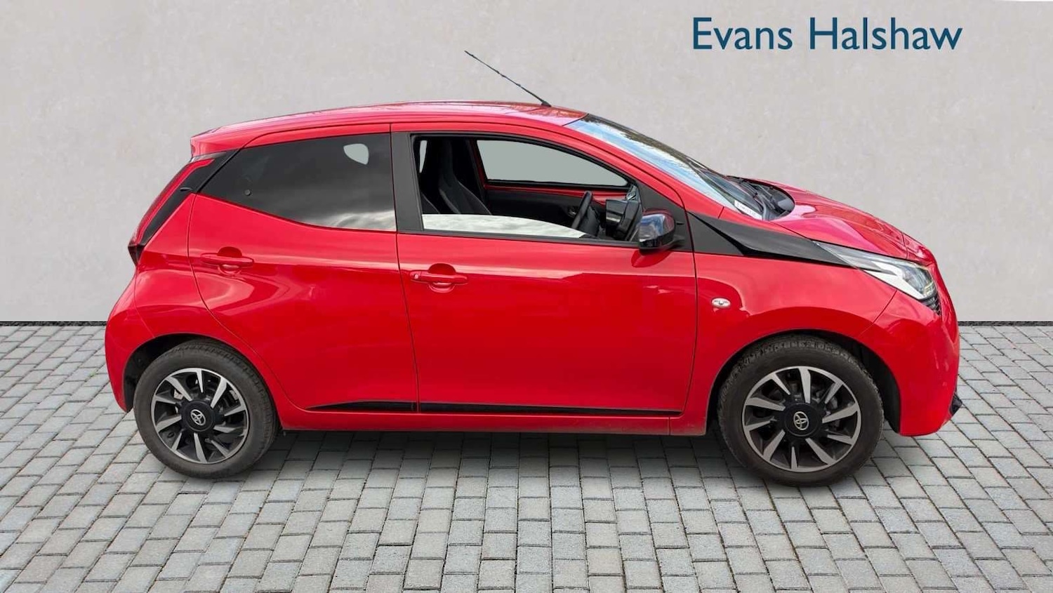 Used Toyota AYGO 2021 for sale - 78077147: Photo 5