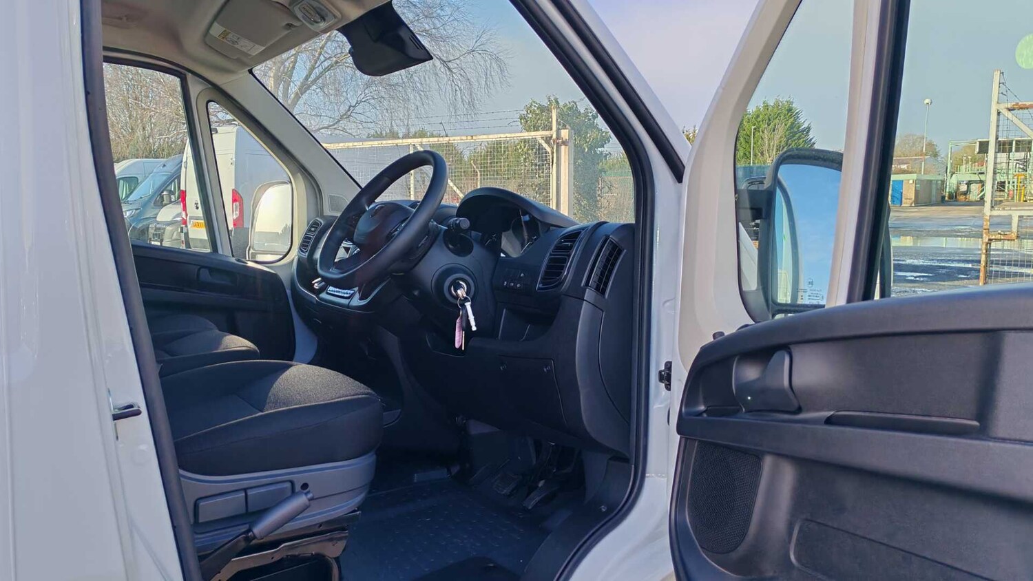 Used Peugeot Boxer 2025 for sale - 77859384: Photo 11