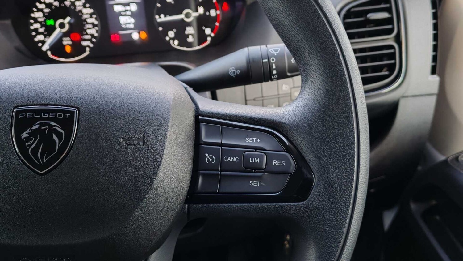 Used Peugeot Boxer 2025 for sale - 77859384: Photo 27