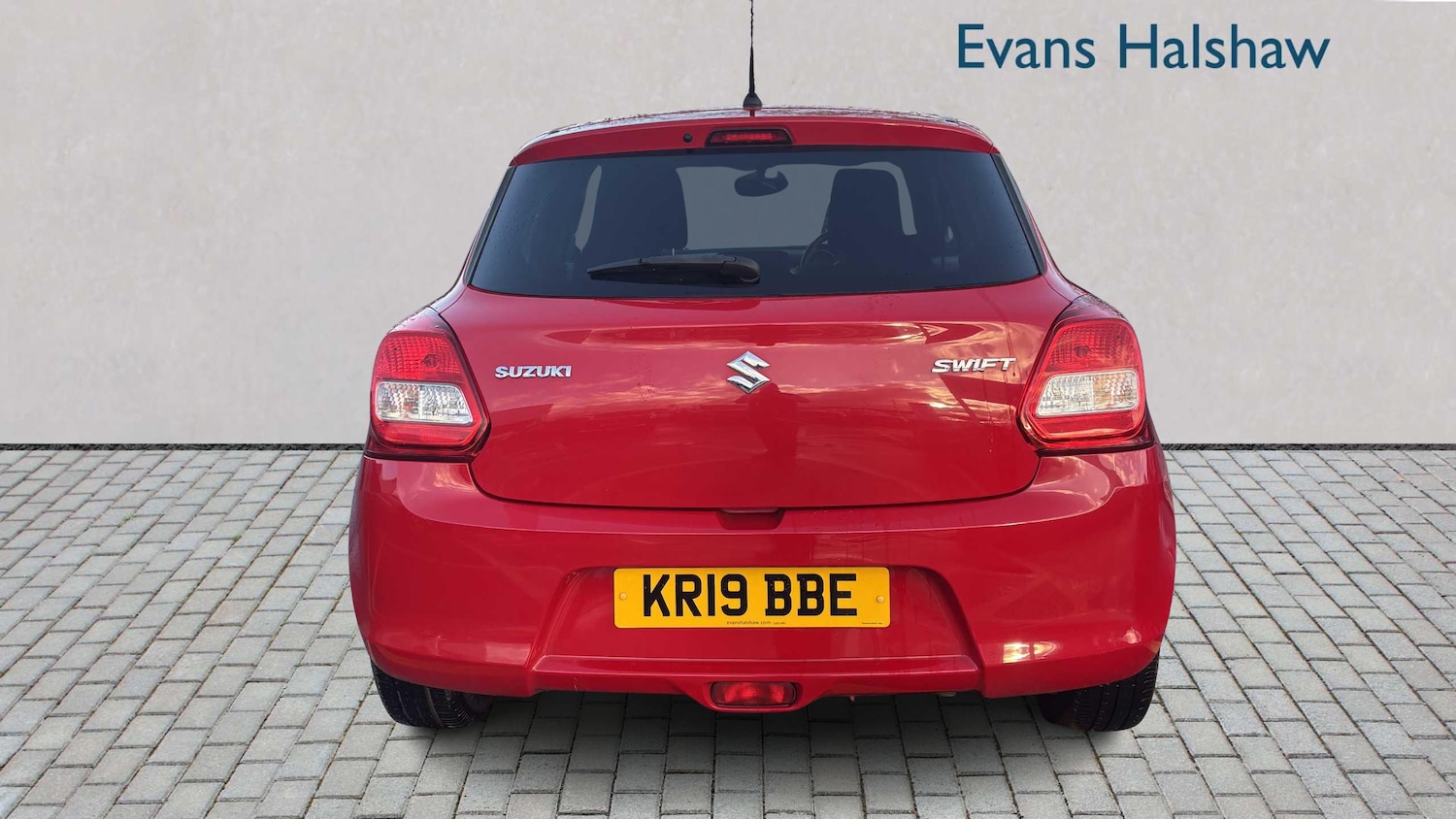 Used Suzuki Swift for sale - 77858719: Photo 4