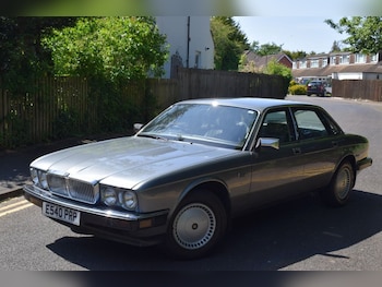 Used Jaguar XJ 1988 for sale - 75630287: Photo
