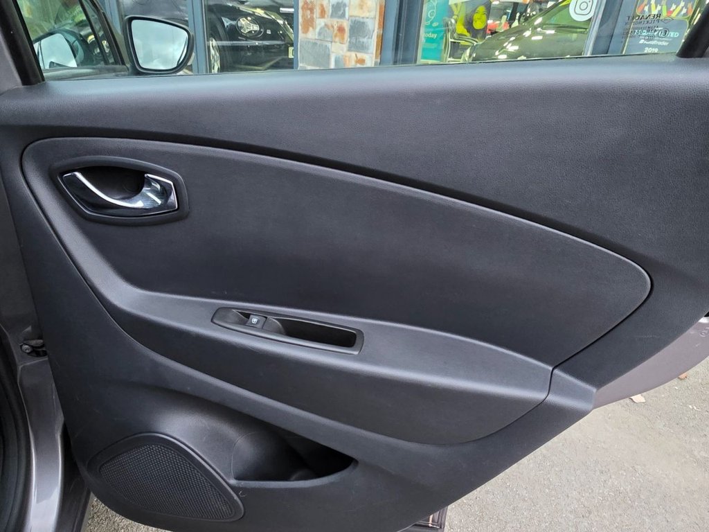 Used Renault Captur 2016 for sale - 77010160: Photo 28