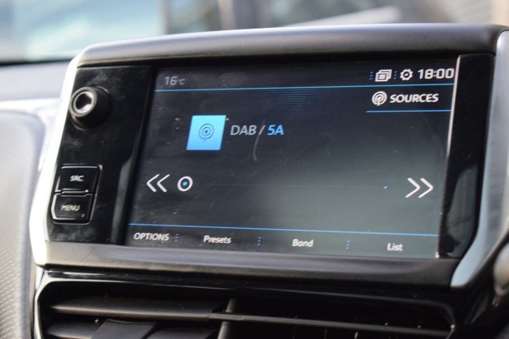 Used Peugeot 2008 2019 for sale - 77275839: Photo 35