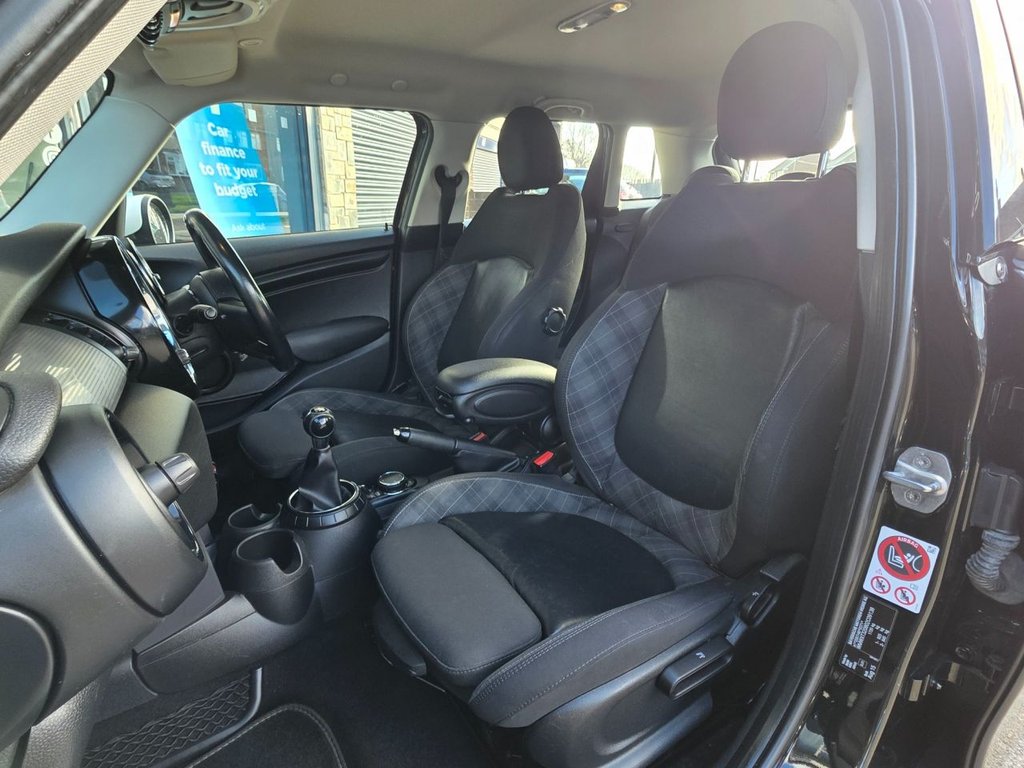 Used MINI Hatch 2015 for sale - 77798190: Photo 3