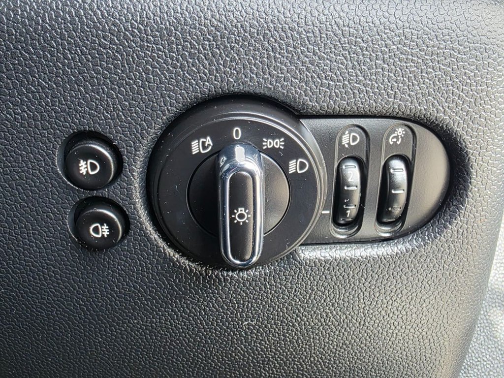 Used MINI Hatch 2015 for sale - 77798190: Photo 39