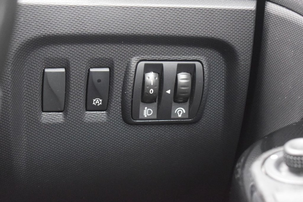 Used Renault Captur 2016 for sale - 77748431: Photo 35