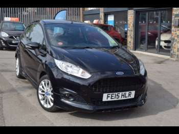 Used Ford Fiesta 2015 for sale - 74916489: Photo