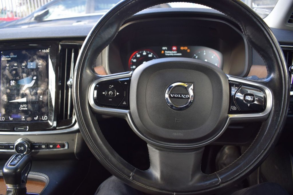 Used Volvo V90 2017 for sale - 75979739: Photo 8