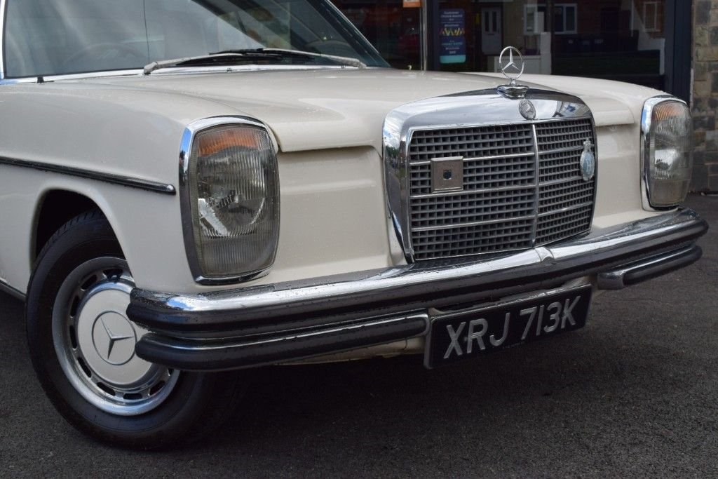 Used Mercedes-Benz 250 1972 for sale - 77512081: Photo 8