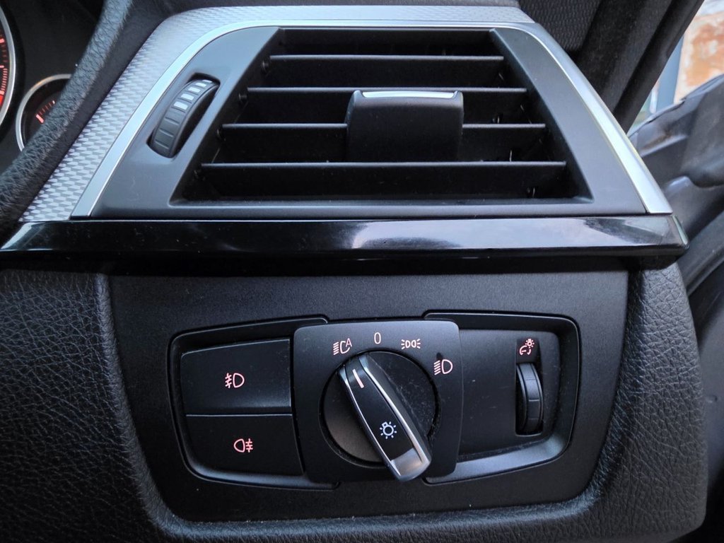 Used BMW 3 Series Gran Turismo 2019 for sale - 76927617: Photo 32