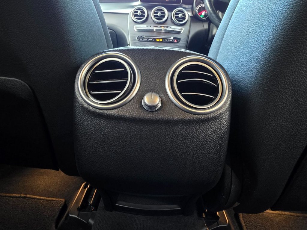 Used Mercedes-Benz GLC 2018 for sale - 76768177: Photo 29