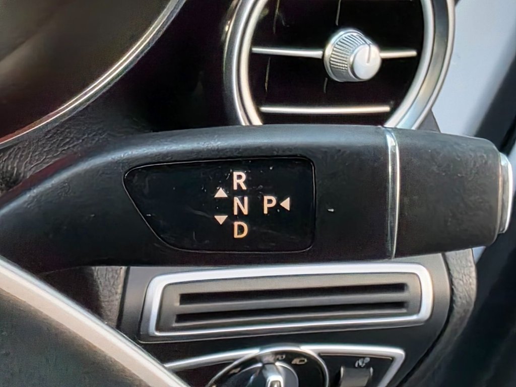 Used Mercedes-Benz GLC 2018 for sale - 76768177: Photo 38