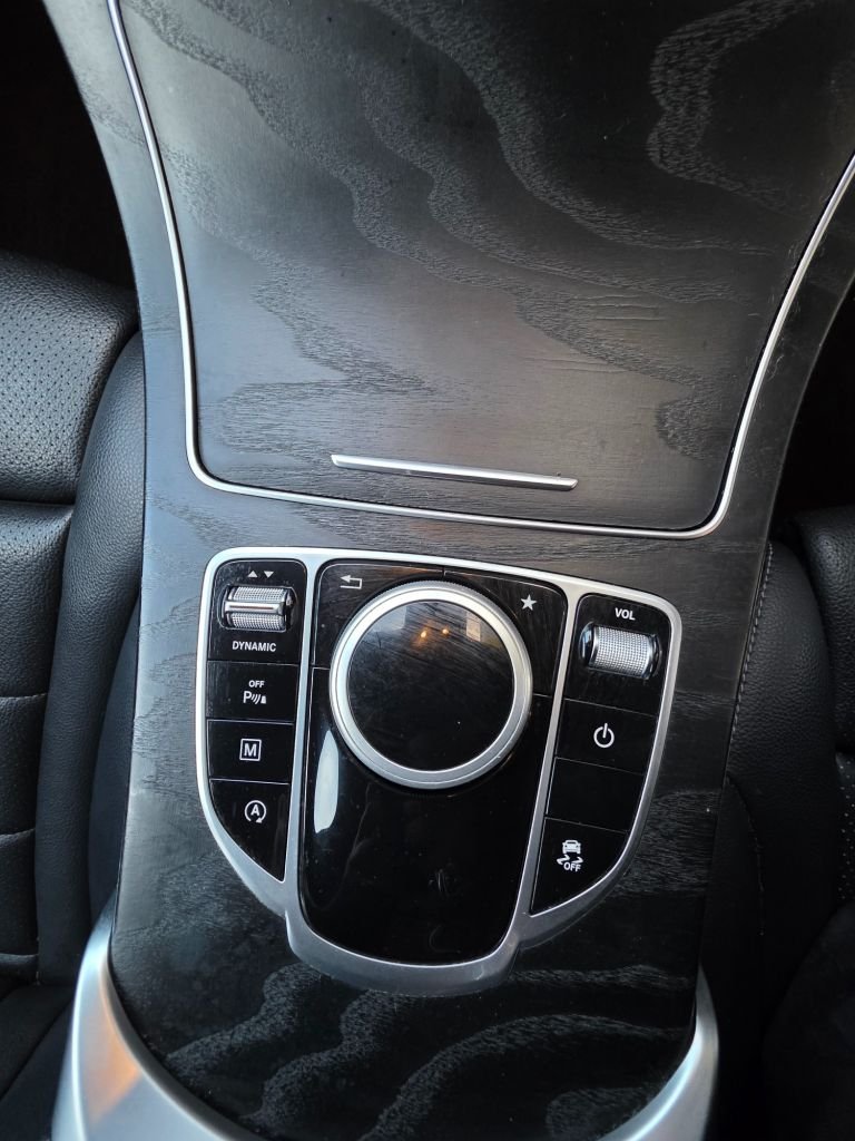 Used Mercedes-Benz GLC 2018 for sale - 76768177: Photo 43