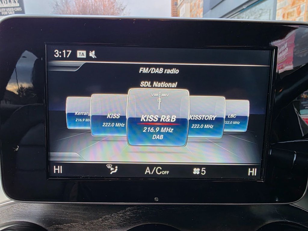 Used Mercedes-Benz GLC 2018 for sale - 76768177: Photo 48