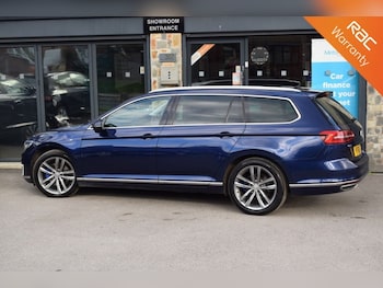 Used Volkswagen Passat 2018 for sale - 75985855: Photo 2