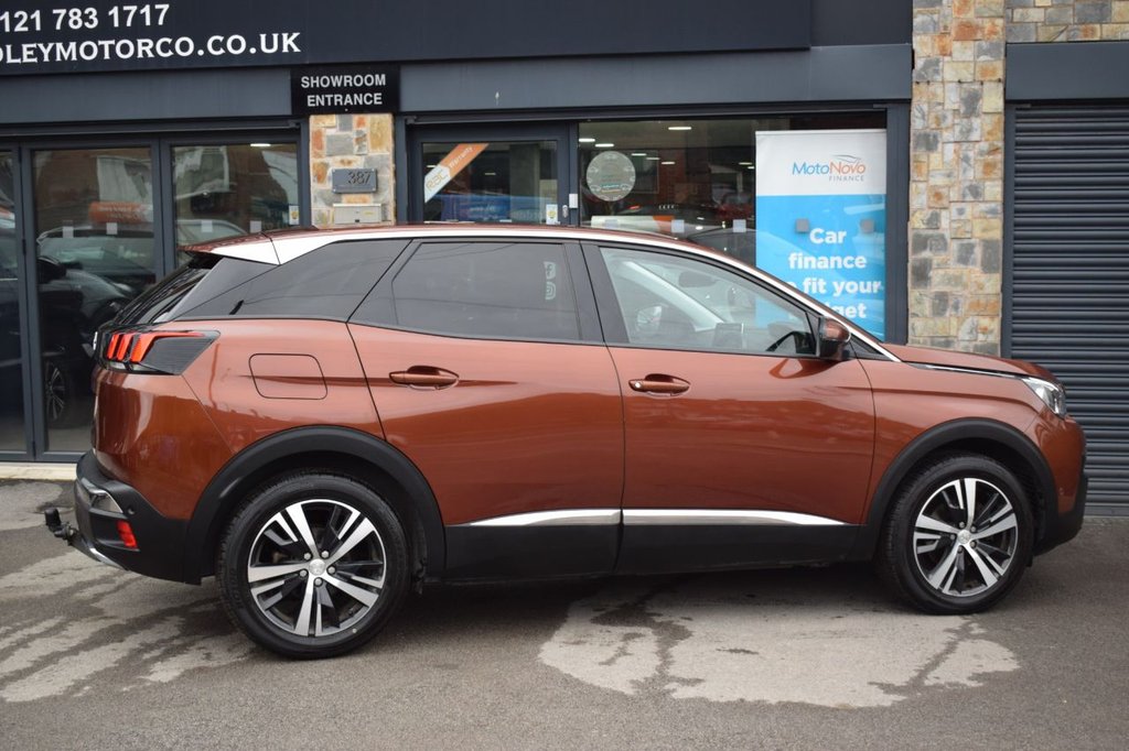 Used Peugeot 3008 2017 for sale - 77110350: Photo 10