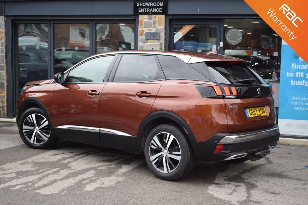 Used Peugeot 3008 2017 for sale - 77110350: Photo 2