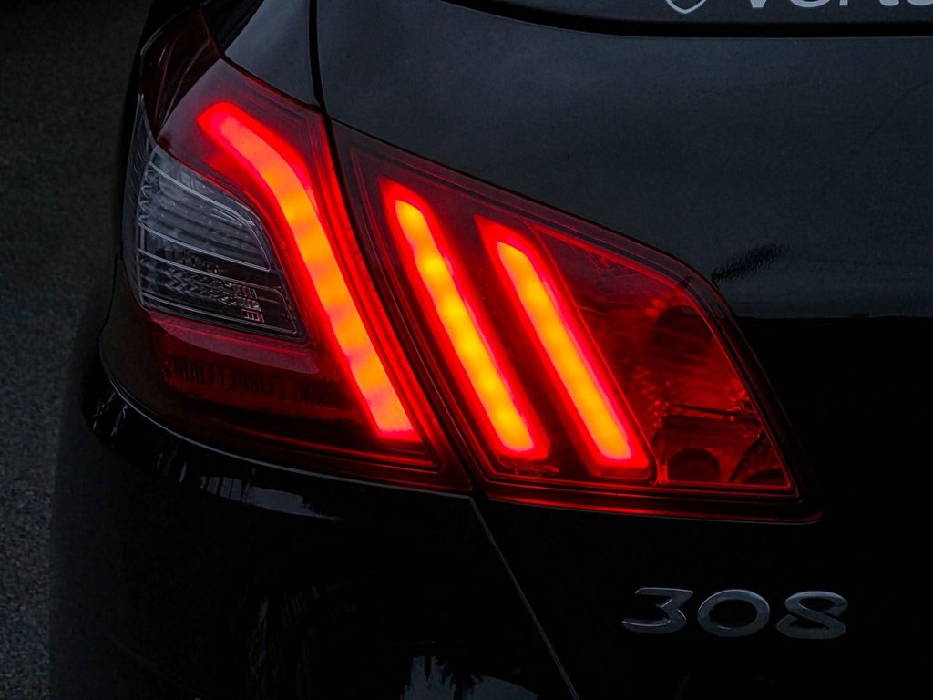 Used Peugeot 308 2018 for sale - 77280799: Photo 24