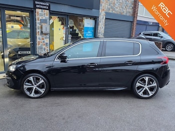 Used Peugeot 308 2018 for sale - 77280799: Photo