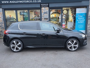 Used Peugeot 308 2018 for sale - 77280799: Photo