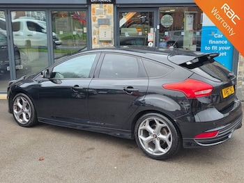 Used Ford Focus 2017 for sale - 79562920: Photo