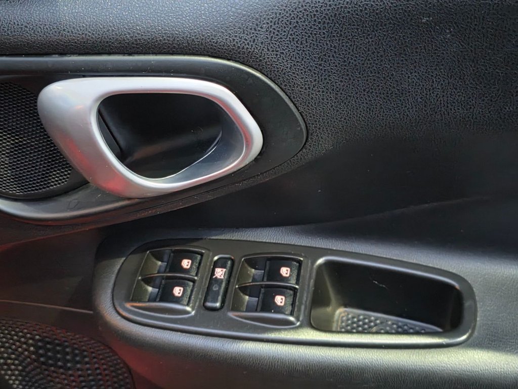 Used Fiat 500L 2016 for sale - 77355772: Photo 26