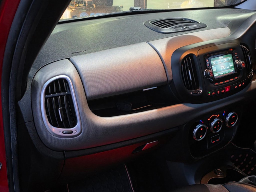 Used Fiat 500L 2016 for sale - 77355772: Photo 34