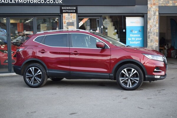 Used Nissan Qashqai 2017 for sale - 73620489: Photo 15