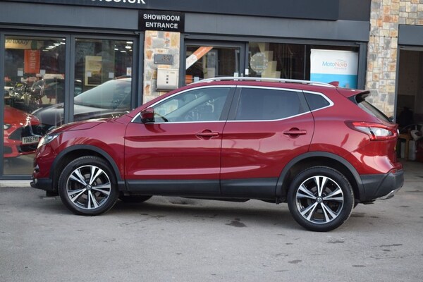 Used Nissan Qashqai 2017 for sale - 73620489: Photo 5