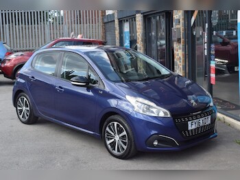 Used Peugeot 208 2016 for sale - 76474649: Photo